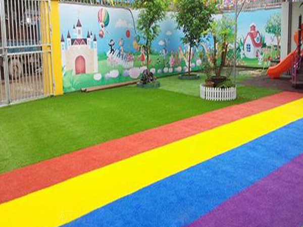 人造草坪彩虹跑道幼儿园室内外铺装彩色草坪图